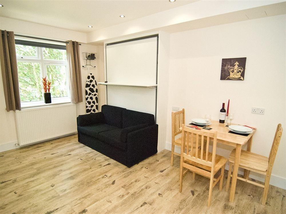 Finsbury Serviced Apartments Лондон Екстер'єр фото