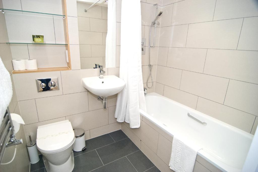 Finsbury Serviced Apartments Лондон Номер фото