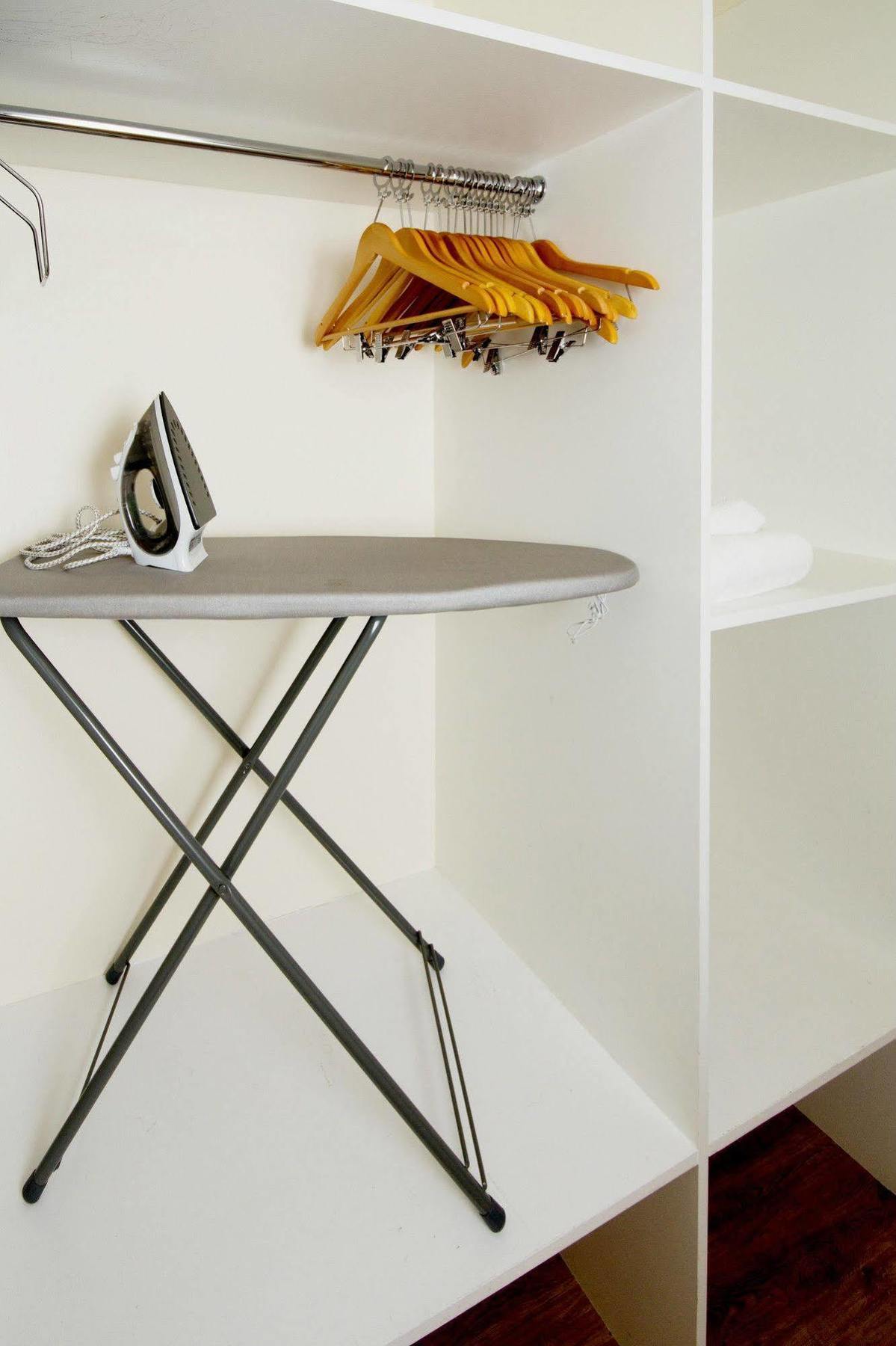 Finsbury Serviced Apartments Лондон Екстер'єр фото